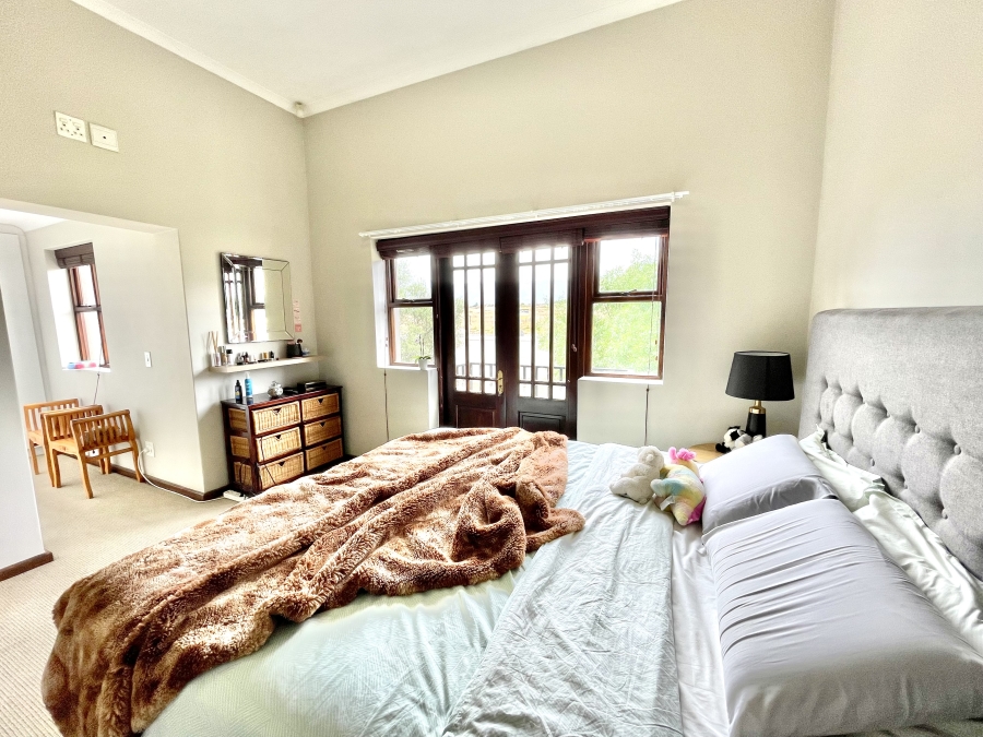 2 Bedroom Property for Sale in Boschenmeer Golf Country Estate Western Cape